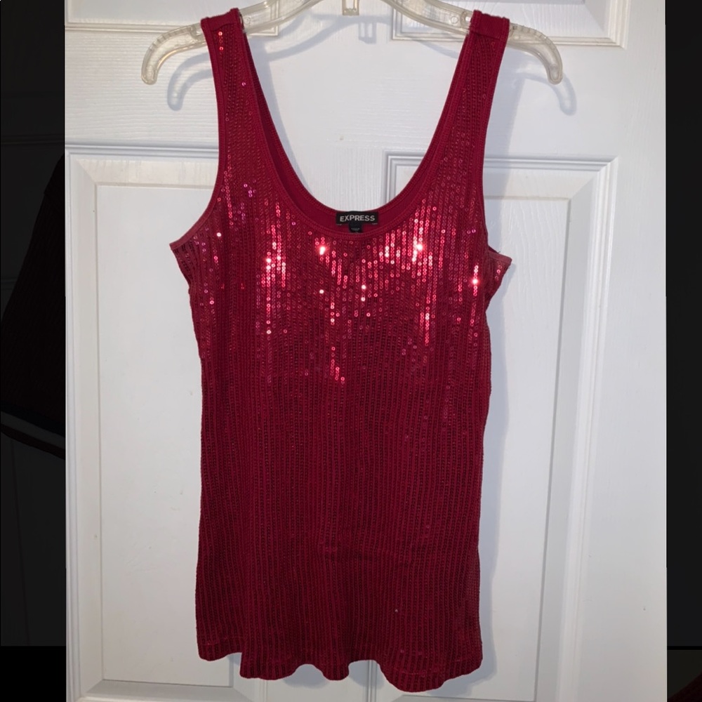 Fun ruby red tank top.
